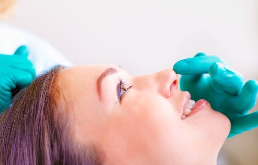 nasal examination before rhinoplasty